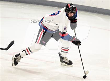 Thumbnail 2 in Masuk @ Fairfield Warde/Ludlowe photogallery.