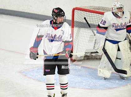 Thumbnail 2 in Masuk @ Fairfield Warde/Ludlowe photogallery.