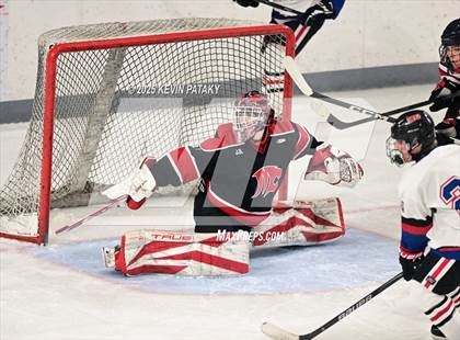 Thumbnail 3 in Masuk @ Fairfield Warde/Ludlowe photogallery.