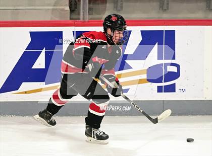 Thumbnail 1 in Masuk @ Fairfield Warde/Ludlowe photogallery.