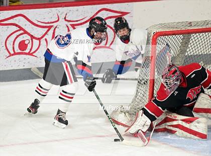 Thumbnail 1 in Masuk @ Fairfield Warde/Ludlowe photogallery.