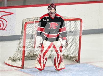 Thumbnail 2 in Masuk @ Fairfield Warde/Ludlowe photogallery.