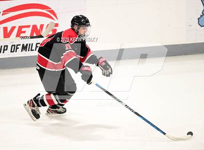 Thumbnail 3 in Masuk @ Fairfield Warde/Ludlowe photogallery.