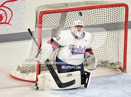 Thumbnail 1 in Masuk @ Fairfield Warde/Ludlowe photogallery.