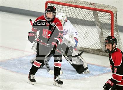 Thumbnail 2 in Masuk @ Fairfield Warde/Ludlowe photogallery.