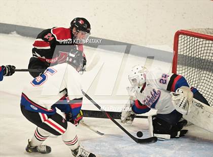 Thumbnail 3 in Masuk @ Fairfield Warde/Ludlowe photogallery.