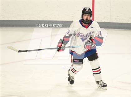 Thumbnail 1 in Masuk @ Fairfield Warde/Ludlowe photogallery.