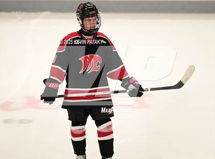 Thumbnail 3 in Masuk @ Fairfield Warde/Ludlowe photogallery.