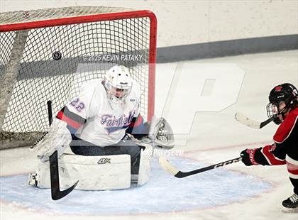 Thumbnail 2 in Masuk @ Fairfield Warde/Ludlowe photogallery.