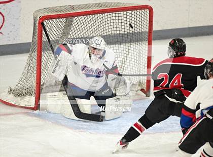 Thumbnail 2 in Masuk @ Fairfield Warde/Ludlowe photogallery.