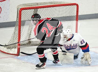 Thumbnail 3 in Masuk @ Fairfield Warde/Ludlowe photogallery.