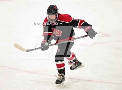 Thumbnail 1 in Masuk @ Fairfield Warde/Ludlowe photogallery.