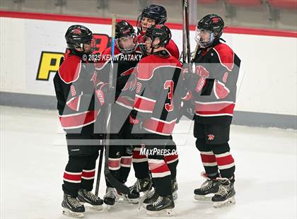 Thumbnail 1 in Masuk @ Fairfield Warde/Ludlowe photogallery.