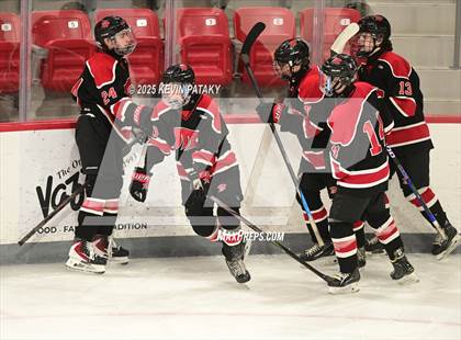 Thumbnail 2 in Masuk @ Fairfield Warde/Ludlowe photogallery.