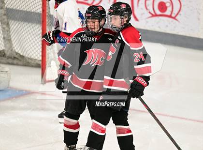 Thumbnail 2 in Masuk @ Fairfield Warde/Ludlowe photogallery.