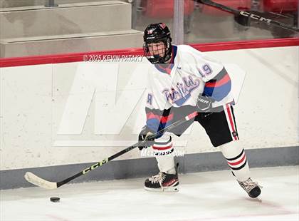 Thumbnail 2 in Masuk @ Fairfield Warde/Ludlowe photogallery.