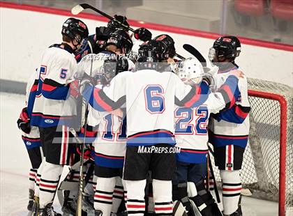 Thumbnail 2 in Masuk @ Fairfield Warde/Ludlowe photogallery.