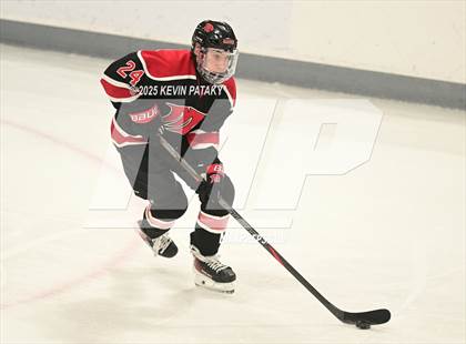 Thumbnail 1 in Masuk @ Fairfield Warde/Ludlowe photogallery.