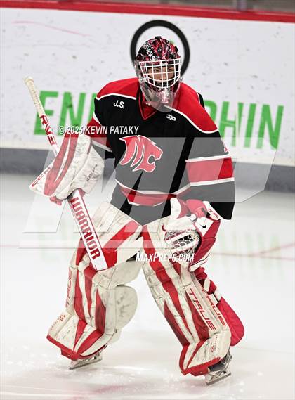 Thumbnail 1 in Masuk @ Fairfield Warde/Ludlowe photogallery.