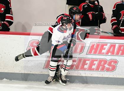 Thumbnail 2 in Masuk @ Fairfield Warde/Ludlowe photogallery.