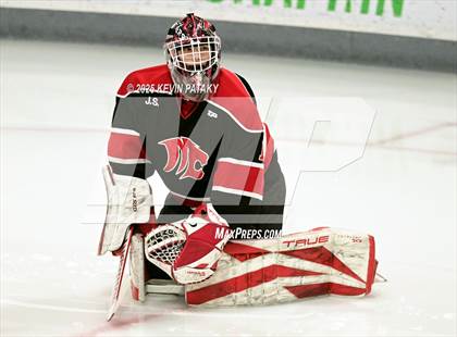 Thumbnail 3 in Masuk @ Fairfield Warde/Ludlowe photogallery.