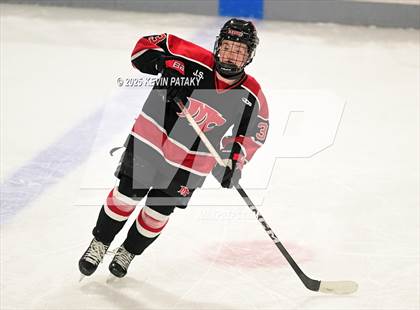 Thumbnail 2 in Masuk @ Fairfield Warde/Ludlowe photogallery.