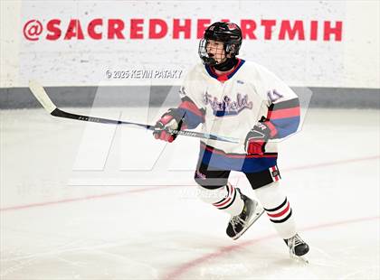 Thumbnail 3 in Masuk @ Fairfield Warde/Ludlowe photogallery.