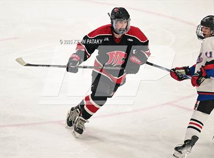 Thumbnail 3 in Masuk @ Fairfield Warde/Ludlowe photogallery.