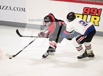 Thumbnail 3 in Masuk @ Fairfield Warde/Ludlowe photogallery.