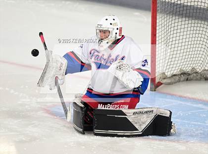 Thumbnail 1 in Masuk @ Fairfield Warde/Ludlowe photogallery.