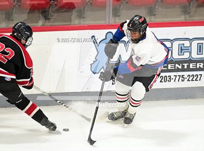 Thumbnail 2 in Masuk @ Fairfield Warde/Ludlowe photogallery.