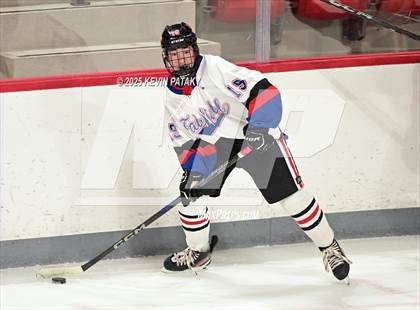 Thumbnail 3 in Masuk @ Fairfield Warde/Ludlowe photogallery.