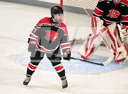 Thumbnail 2 in Masuk @ Fairfield Warde/Ludlowe photogallery.