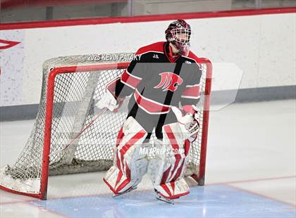 Thumbnail 1 in Masuk @ Fairfield Warde/Ludlowe photogallery.