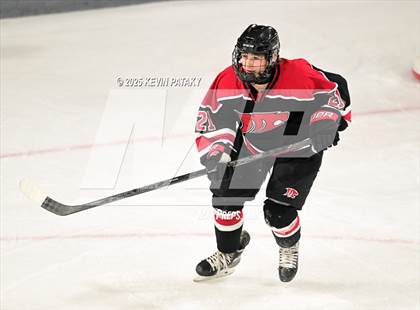 Thumbnail 1 in Masuk @ Fairfield Warde/Ludlowe photogallery.