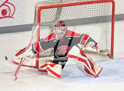 Thumbnail 1 in Masuk @ Fairfield Warde/Ludlowe photogallery.