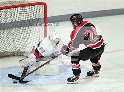 Thumbnail 3 in Masuk @ Fairfield Warde/Ludlowe photogallery.