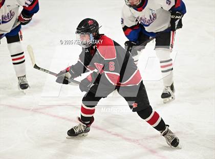 Thumbnail 2 in Masuk @ Fairfield Warde/Ludlowe photogallery.