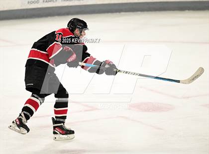 Thumbnail 3 in Masuk @ Fairfield Warde/Ludlowe photogallery.