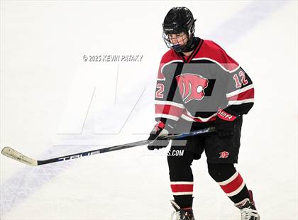 Thumbnail 2 in Masuk @ Fairfield Warde/Ludlowe photogallery.