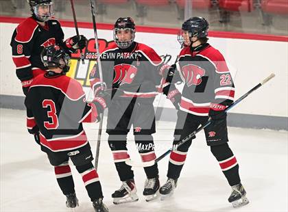 Thumbnail 1 in Masuk @ Fairfield Warde/Ludlowe photogallery.