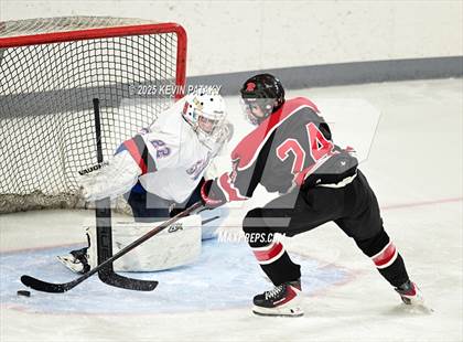 Thumbnail 1 in Masuk @ Fairfield Warde/Ludlowe photogallery.