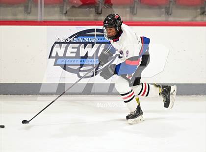 Thumbnail 1 in Masuk @ Fairfield Warde/Ludlowe photogallery.