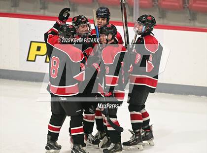 Thumbnail 2 in Masuk @ Fairfield Warde/Ludlowe photogallery.