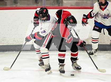 Thumbnail 2 in Masuk @ Fairfield Warde/Ludlowe photogallery.