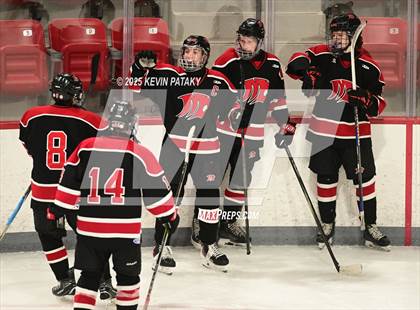 Thumbnail 1 in Masuk @ Fairfield Warde/Ludlowe photogallery.