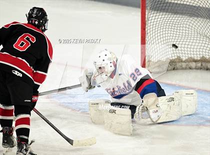 Thumbnail 1 in Masuk @ Fairfield Warde/Ludlowe photogallery.