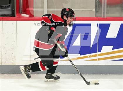 Thumbnail 2 in Masuk @ Fairfield Warde/Ludlowe photogallery.