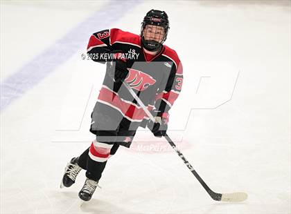 Thumbnail 1 in Masuk @ Fairfield Warde/Ludlowe photogallery.