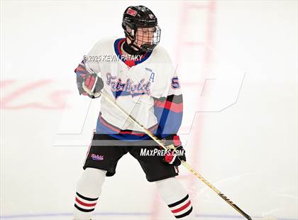 Thumbnail 1 in Masuk @ Fairfield Warde/Ludlowe photogallery.